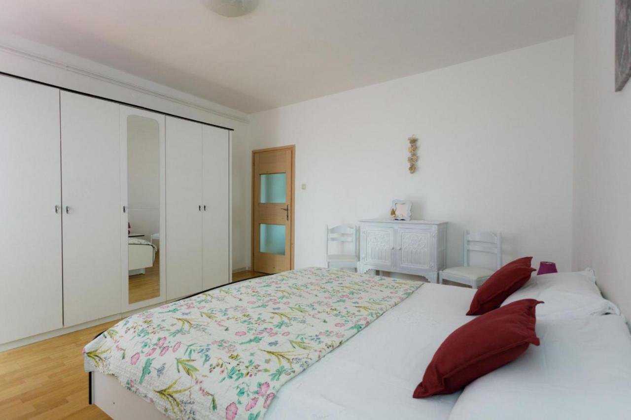 Appartement Adrijana 2 à Krk Town Extérieur photo